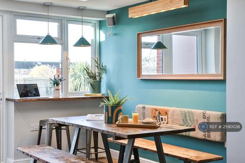 undefined, George Street, Bicester, OX26