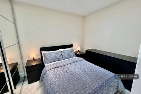 1 bedroom bungalow to rent, Tufnell Park Road, London, N7