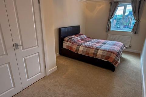 undefined, Thornycroft Close, Newbury, RG14