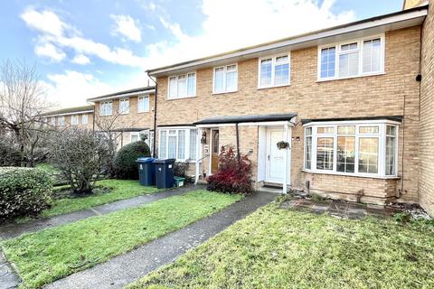 3 bedroom terraced house for sale, Chantry Road, Chessington, Surrey. KT9 1XD