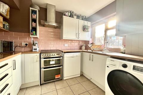 3 bedroom terraced house for sale, Chantry Road, Chessington, Surrey. KT9 1XD