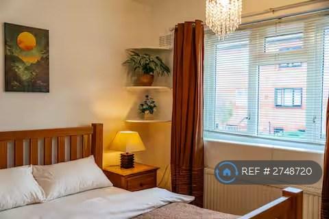 3 bedroom terraced house to rent, Morris House, Greater London, SW4