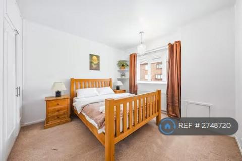 3 bedroom terraced house to rent, Morris House, Greater London, SW4