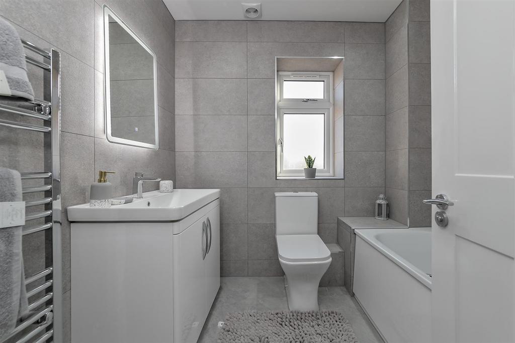 23a Oldfield Way-39.jpg