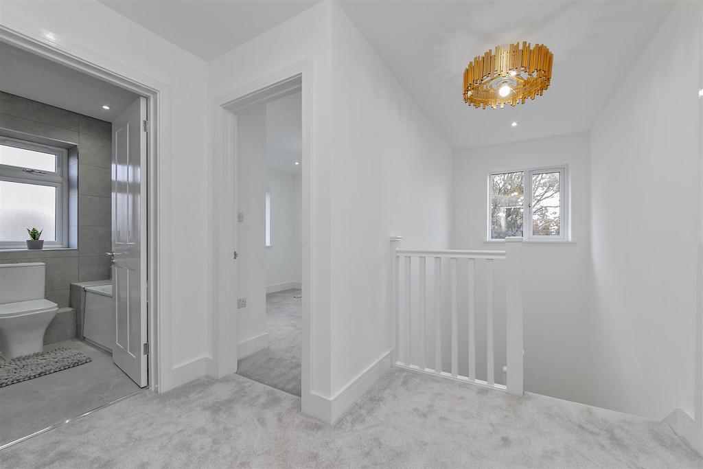 23a Oldfield Way-30.jpg