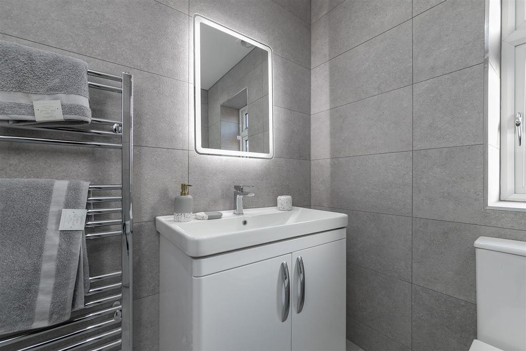 23a Oldfield Way-41.jpg