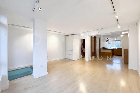 undefined, Woodsford Square, Holland Park W14