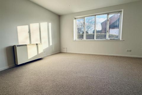 1 bedroom apartment to rent, Radford Road, Leamington Spa