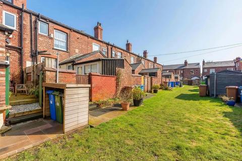 2 bedroom terraced house for sale, Coronation Avenue, Greater Manchester SK14