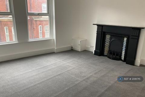2 bedroom flat to rent, Waterloo, Liverpool, L22