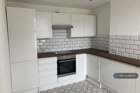 2 bedroom flat to rent, Waterloo, Liverpool, L22