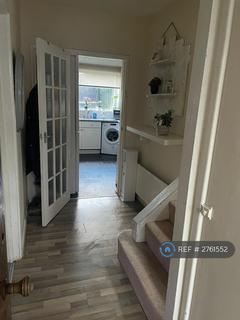 4 bedroom semi-detached house to rent, Coleridge Road, Croydon, CR0