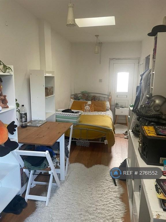 Annex (Bedroom 4)