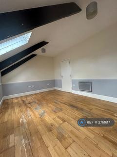 2 bedroom flat to rent, South Downs, Redruth, TR15