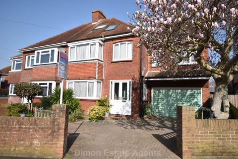 4 bedroom semi-detached house for sale, Bury Close, Gosport