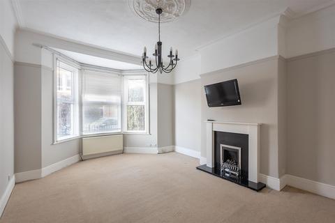 2 bedroom flat to rent, Sandringham Road, Gosforth, Newcastle upon Tyne