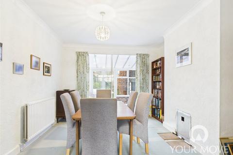 3 bedroom semi-detached house for sale, Berkeley Crescent, Crewe CW2