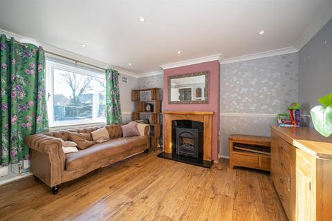 2 bedroom terraced house for sale, Fennycroft Road, Hemel Hempstead, Hertfordshire, HP1 3NP