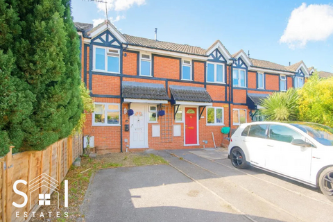 undefined, Briarwood Close, Feltham, TW13 4QL