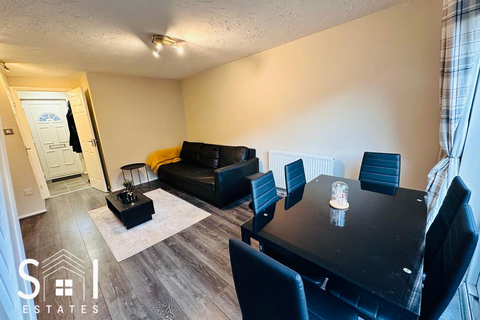 undefined, Briarwood Close, Feltham, TW13 4QL