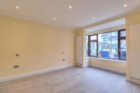 4 bedroom terraced house for sale, Queensbury Road, London