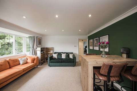2 bedroom apartment for sale, Mount Ephraim, Tunbridge Wells