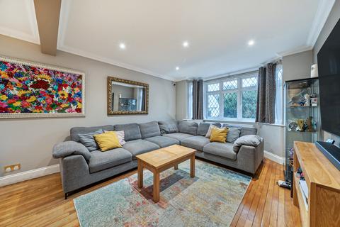 4 bedroom detached house for sale, School Lane, Addlestone, KT15