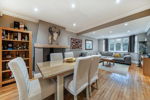 4 bedroom detached house for sale, School Lane, Addlestone, KT15