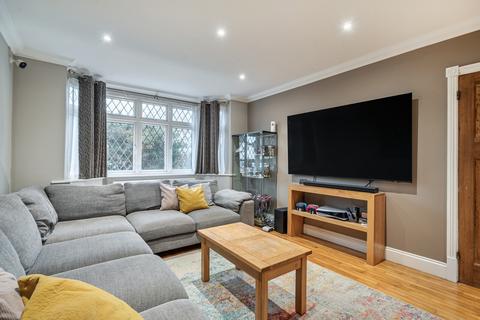 4 bedroom detached house for sale, School Lane, Addlestone, KT15