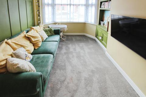 3 bedroom semi-detached house for sale, William Street, Nottingham, NG10