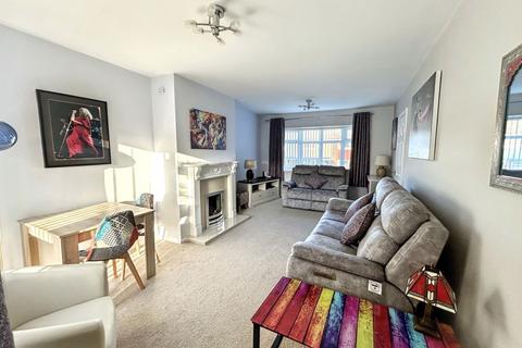 3 bedroom terraced house for sale, Gladeley Way, Sunniside, Newcastle upon Tyne, Tyne and Wear, NE16 5PX