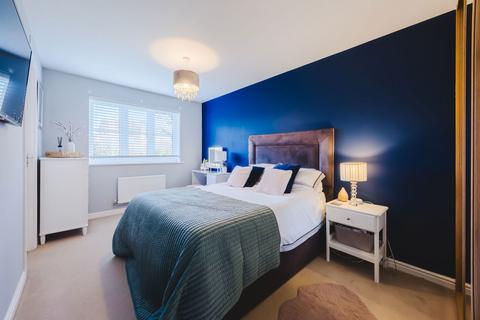 5 bedroom detached house for sale, Stowell Road, Coate, Swindon, SN3 6DQ