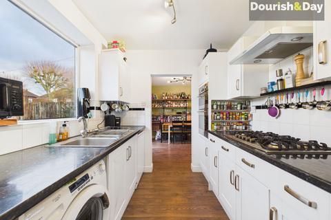 3 bedroom semi-detached house for sale, North Avenue, Stafford ST16