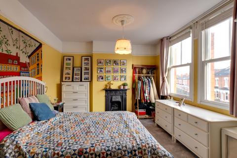 3 bedroom semi-detached house for sale, Woolhope Road, Worcester, WR5 2AR