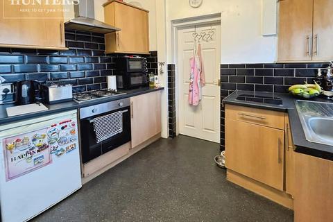 2 bedroom end of terrace house for sale, Firth Street, Barnsley