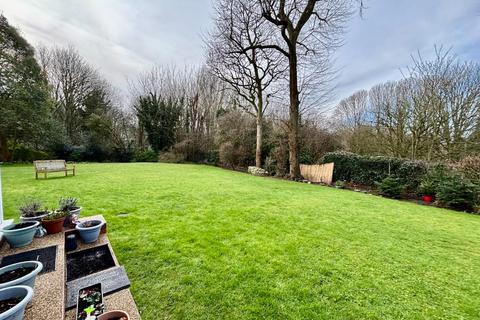 undefined, Mersey Road, Heaton Mersey
