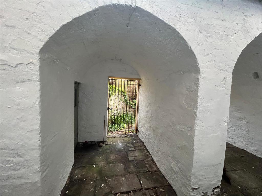 Outside 2.jpg