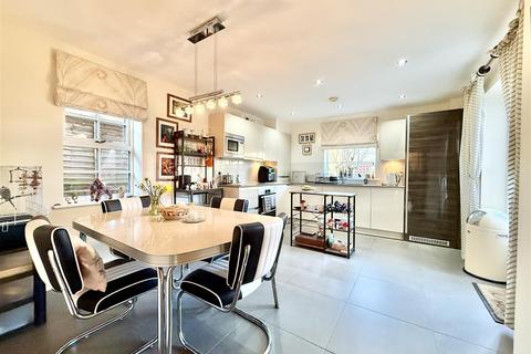 undefined, Bridge Street, Writtle, Chelmsford