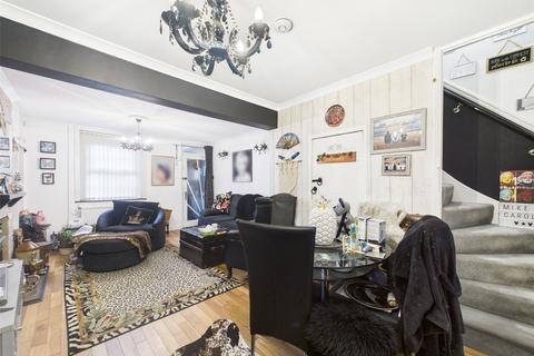 2 bedroom semi-detached house for sale, Reservoir Road, Gloucester, Gloucestershire, GL4