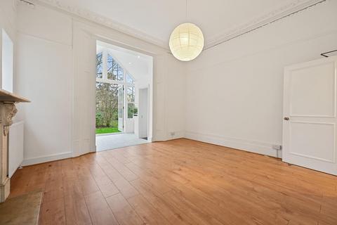 1 bedroom flat to rent, North Common Road, Ealing