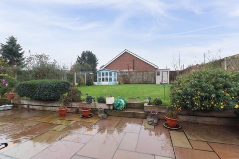 3 bedroom bungalow for sale, Park Avenue, Birchington, CT7