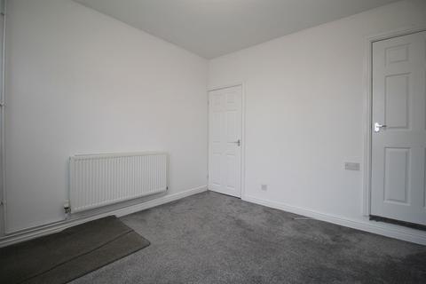 2 bedroom terraced house to rent, Burder Street, Loughborough, LE11