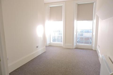 2 bedroom flat to rent, Victoria Terrace, Hove, East Sussex, BN3