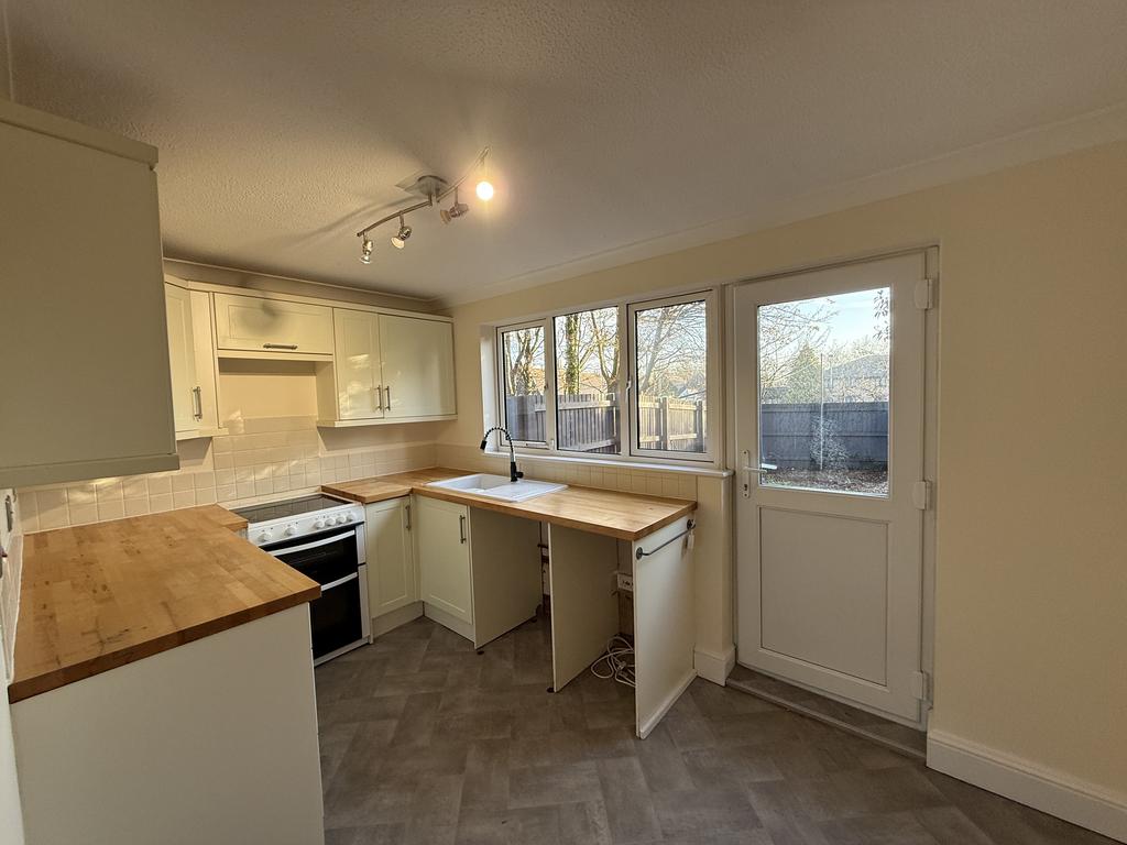 Kitchen 2