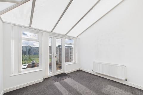 2 bedroom terraced house to rent, Leigh Road, Manchester M28