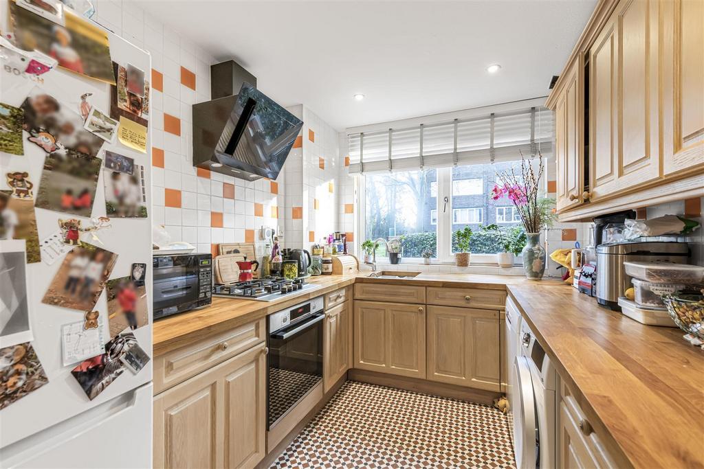 James anderson - 13 arabella dr  14 .jpg