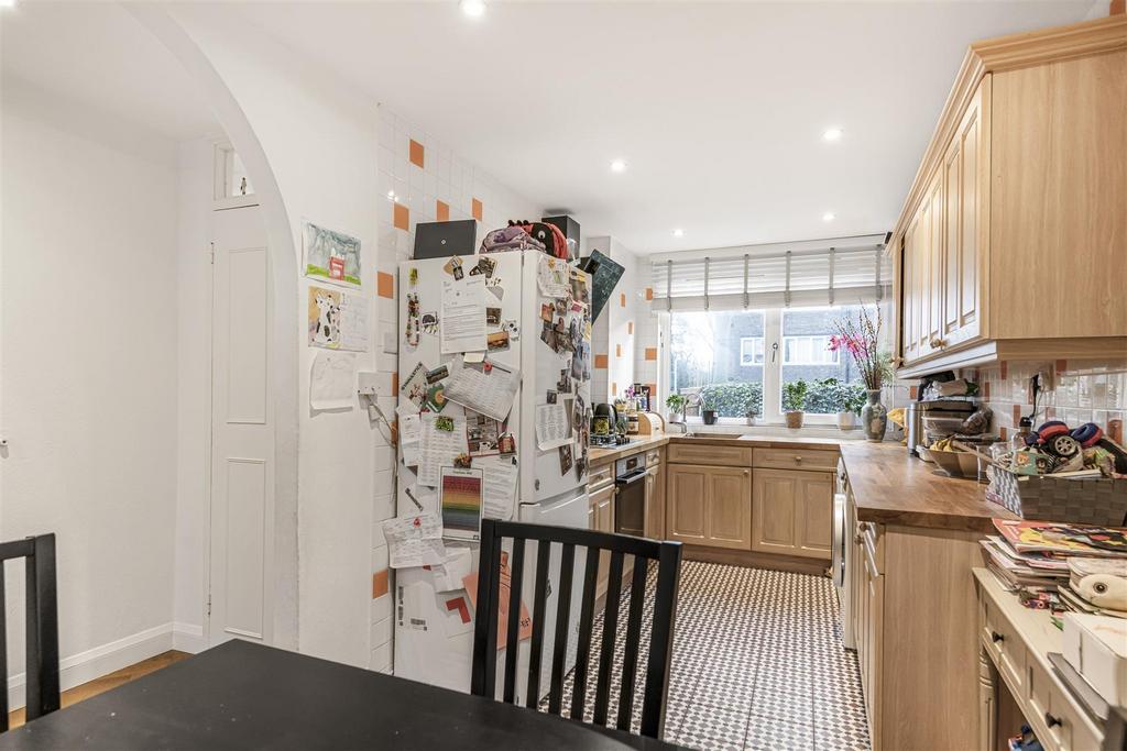 James anderson - 13 arabella dr  11 .jpg