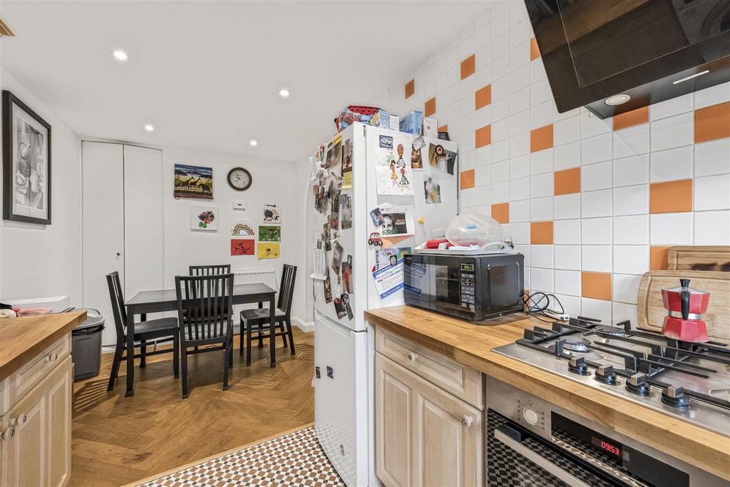 James anderson - 13 arabella dr  15 .jpg