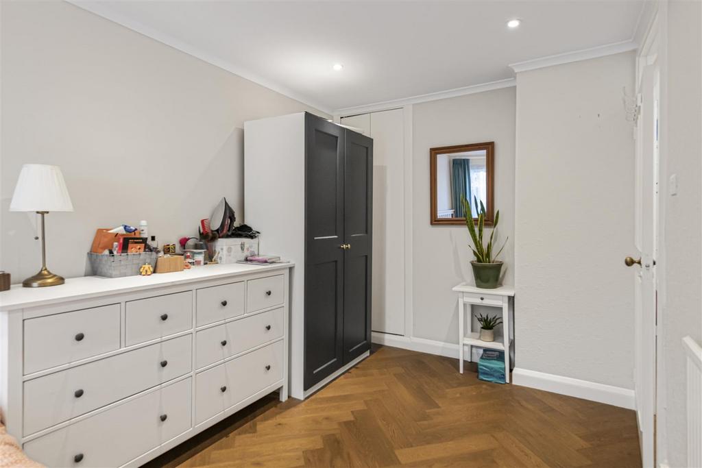 James anderson - 13 arabella dr  37 .jpg