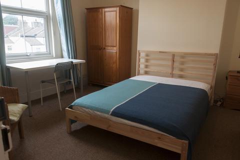 3 bedroom ground floor maisonette to rent, Hartington Road, Brighton BN2